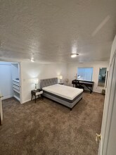 553 Jade Park Ln in Draper, UT - Building Photo - Building Photo