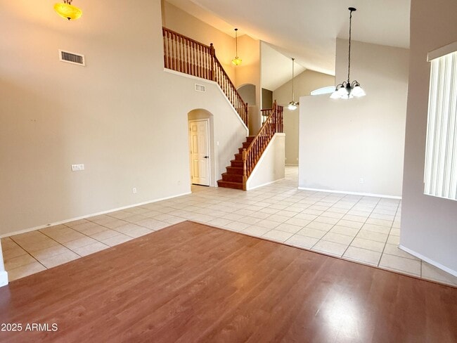 15618 N 12th Ave in Phoenix, AZ - Building Photo - Building Photo