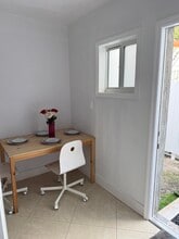 10340 SW 43rd St, Unit 1 in Miami, FL - Foto de edificio - Building Photo