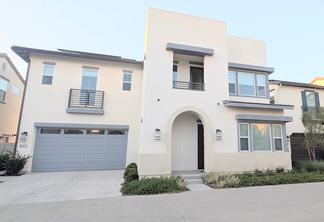 property at 450 Clubhouse Dr