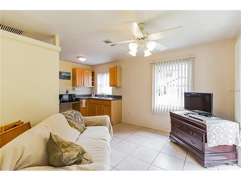 1061 Francis St, Unit In-law suite in Altamonte Springs, FL - Building Photo