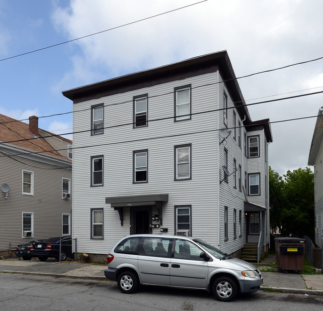 1430 Pleasant St in New Bedford, MA - Building Photo - Building Photo