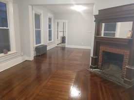 508 Whalley Ave, Unit 2nd