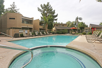 Silver Creek in Phoenix, AZ - Building Photo - Building Photo