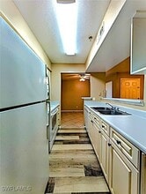 2865 Winkler Ave in Ft. Myers, FL - Building Photo - Building Photo