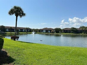 6081 SE Landing Way in Stuart, FL - Building Photo - Building Photo