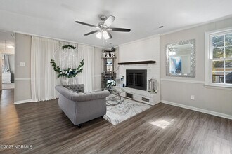 307 Forest Grove Ave in Jacksonville, NC - Building Photo - Building Photo