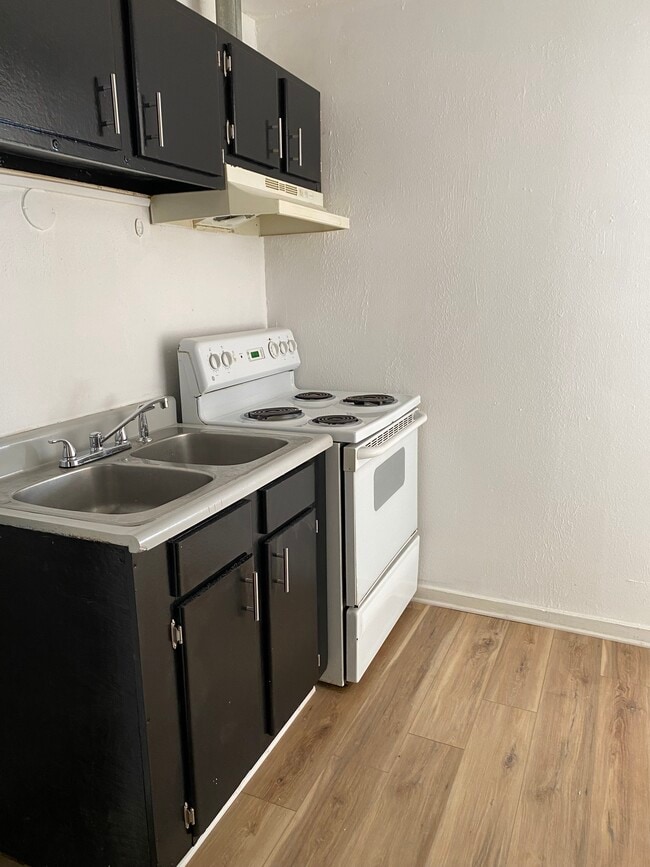 property at 2717 Slevin St