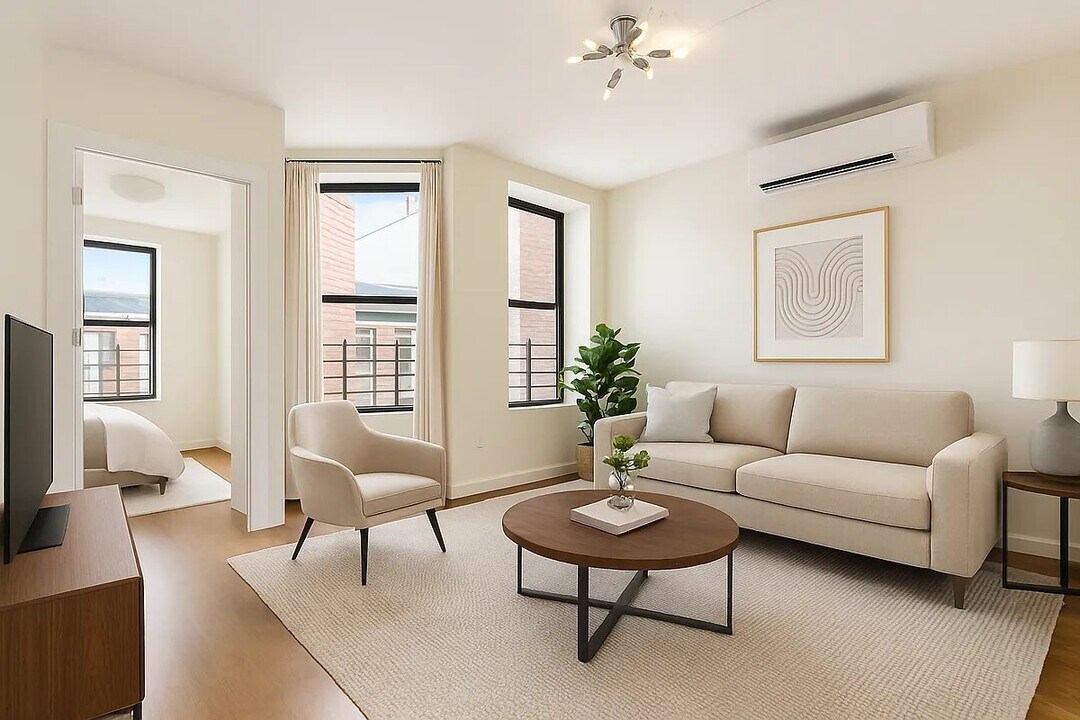 524 W 134th St in New York, NY - Building Photo