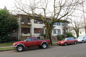 1984 NW Overton St in Portland, OR - Building Photo - Building Photo