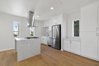 2636 Virginia Rd in Los Angeles, CA - Building Photo - Building Photo