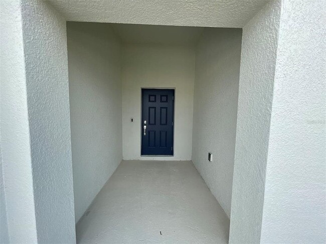 660 Tanaro Ln in Haines City, FL - Building Photo - Building Photo