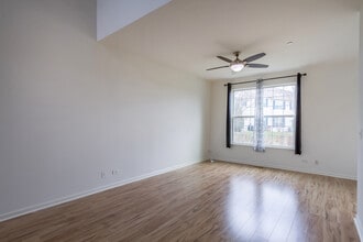 10066 Cummings St in Huntley, IL - Building Photo - Building Photo