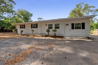 852 N May St in Southern Pines, NC - Building Photo - Building Photo