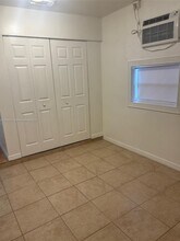 17993 SW 152nd Pl in Miami, FL - Building Photo - Building Photo