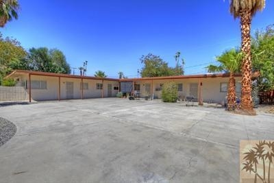 580 S Desert View Dr in Palm Springs, CA - Building Photo