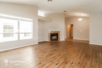 15155 Nighthawk Dr in Tampa, FL - Building Photo - Building Photo