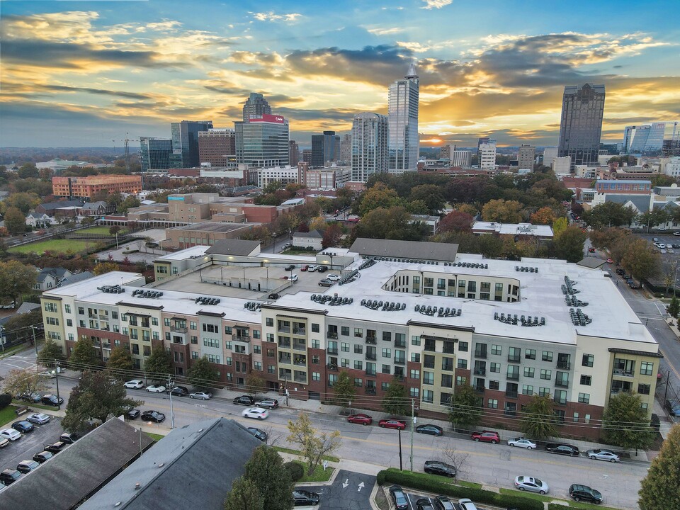 The Lincoln in Raleigh, NC - Building Photo