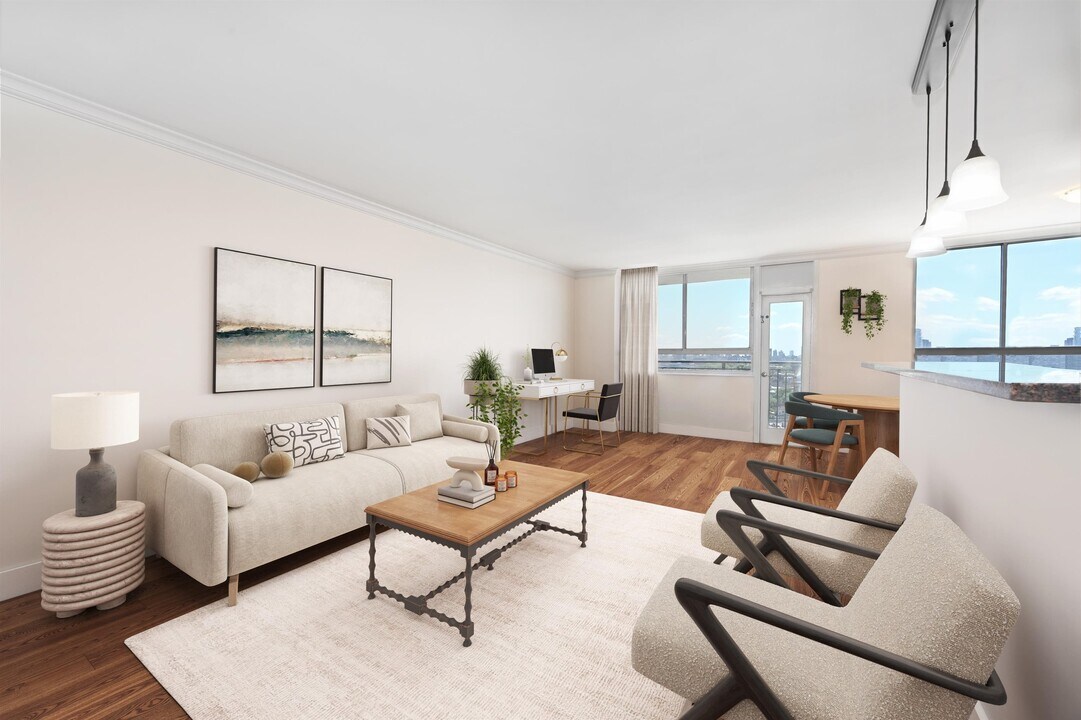 100 Manhattan Ave in Union City, NJ - Building Photo