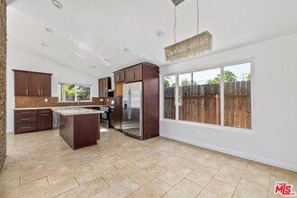 6355 Geyser Ave in Los Angeles, CA - Building Photo - Building Photo