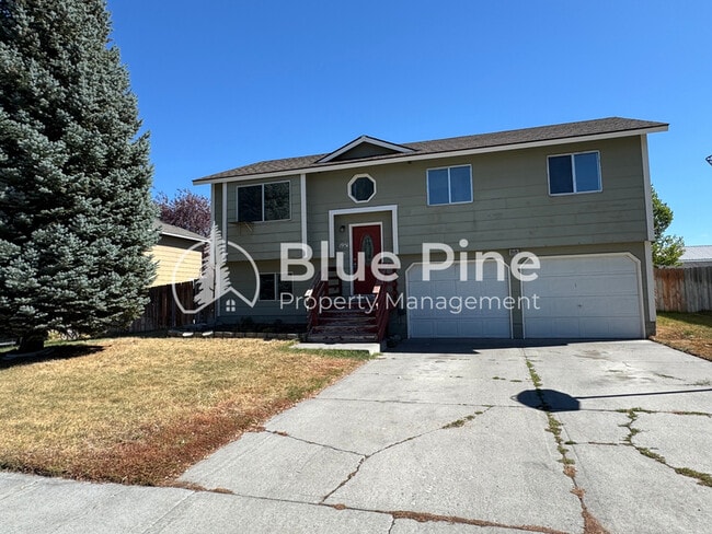 property at 1951 La Rain Ct