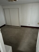 2434 Riverside Pl in Los Angeles, CA - Foto de edificio - Building Photo