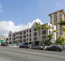 Kulaokahua Apartments