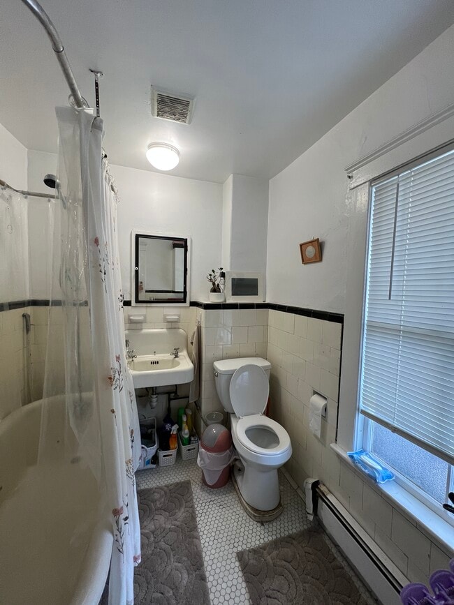 7 Craigie Ter, Unit 2 in Somerville, MA - Foto de edificio - Building Photo