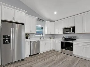 104 Oleander Cir in Panama City Beach, FL - Building Photo - Building Photo