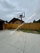 2908 Phillips St in Butte, MT - Building Photo - Building Photo