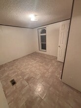 407 Delwood Ln in New Bern, NC - Building Photo - Building Photo