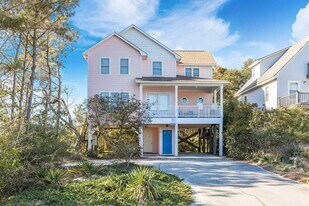 20 W Ridge in Surf City, NC - Building Photo