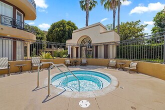 Regency at Encino in Encino, CA - Building Photo - Building Photo
