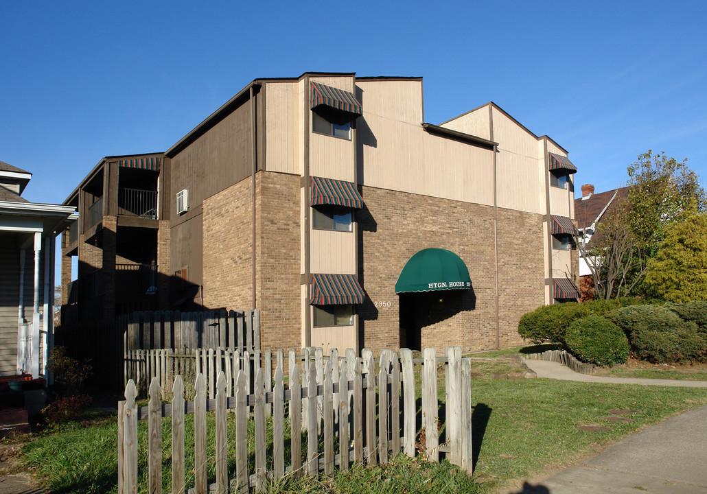 2950 5th Ave in Huntington, WV - Building Photo