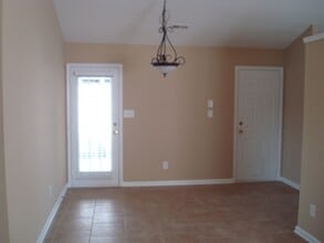 10132 Orchard Grass Ct in Charlotte, NC - Building Photo - Building Photo