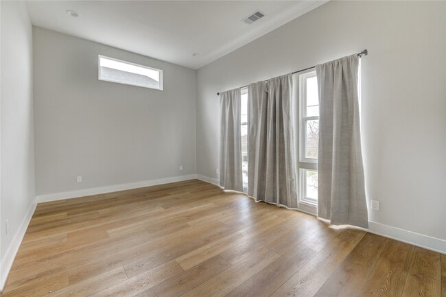 property at 4220 McKinley St