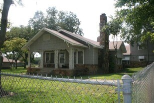 1390 FM 1187 in Aledo, TX - Building Photo