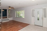 1302 Kienast Dr photo'