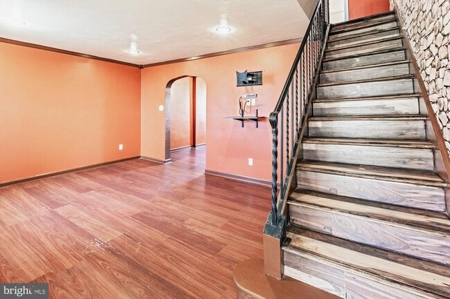 property at 3312 W 13th St