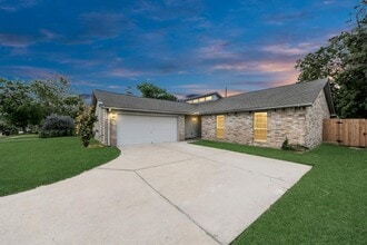 14810 Scotter Dr in Houston, TX - Building Photo - Building Photo