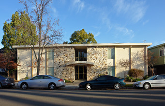 2707 O St in Sacramento, CA - Building Photo - Building Photo