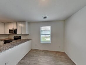 144 Parish Ln in New Braunfels, TX - Building Photo - Building Photo