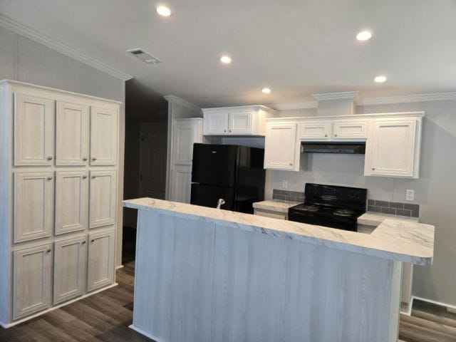 1399 Belcher Rd in Largo, FL - Building Photo - Building Photo