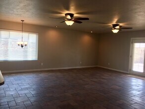 2425 S Kathleen Ave in Yuma, AZ - Building Photo - Building Photo