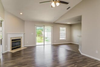 1662 Sugarpine Drive in Middleburg, FL - Building Photo - Building Photo