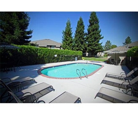 Village at Sunrise in Clackamas, OR - Building Photo - Building Photo