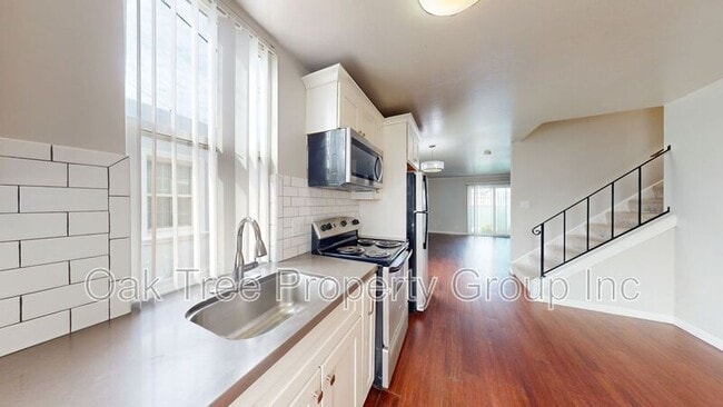 2371 Downer Ave in Richmond, CA - Building Photo - Building Photo