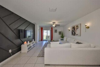 9914 Calypso Orchid Ct in Riverview, FL - Building Photo - Building Photo