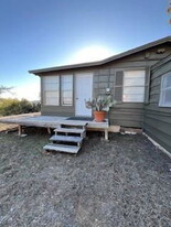 11403 Lakeside Dr in Jonestown, TX - Building Photo