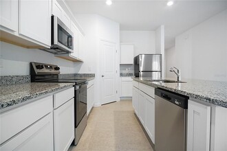 2831 Poppy Ave in Haines City, FL - Building Photo - Building Photo